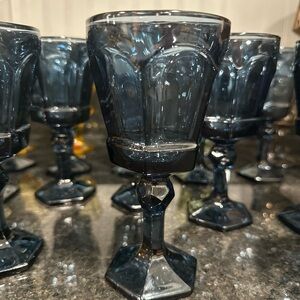 18 Small Elegant Blue Glass Goblet Set